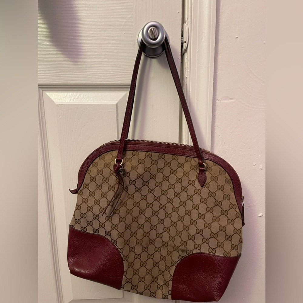 Gucci Logo Purse